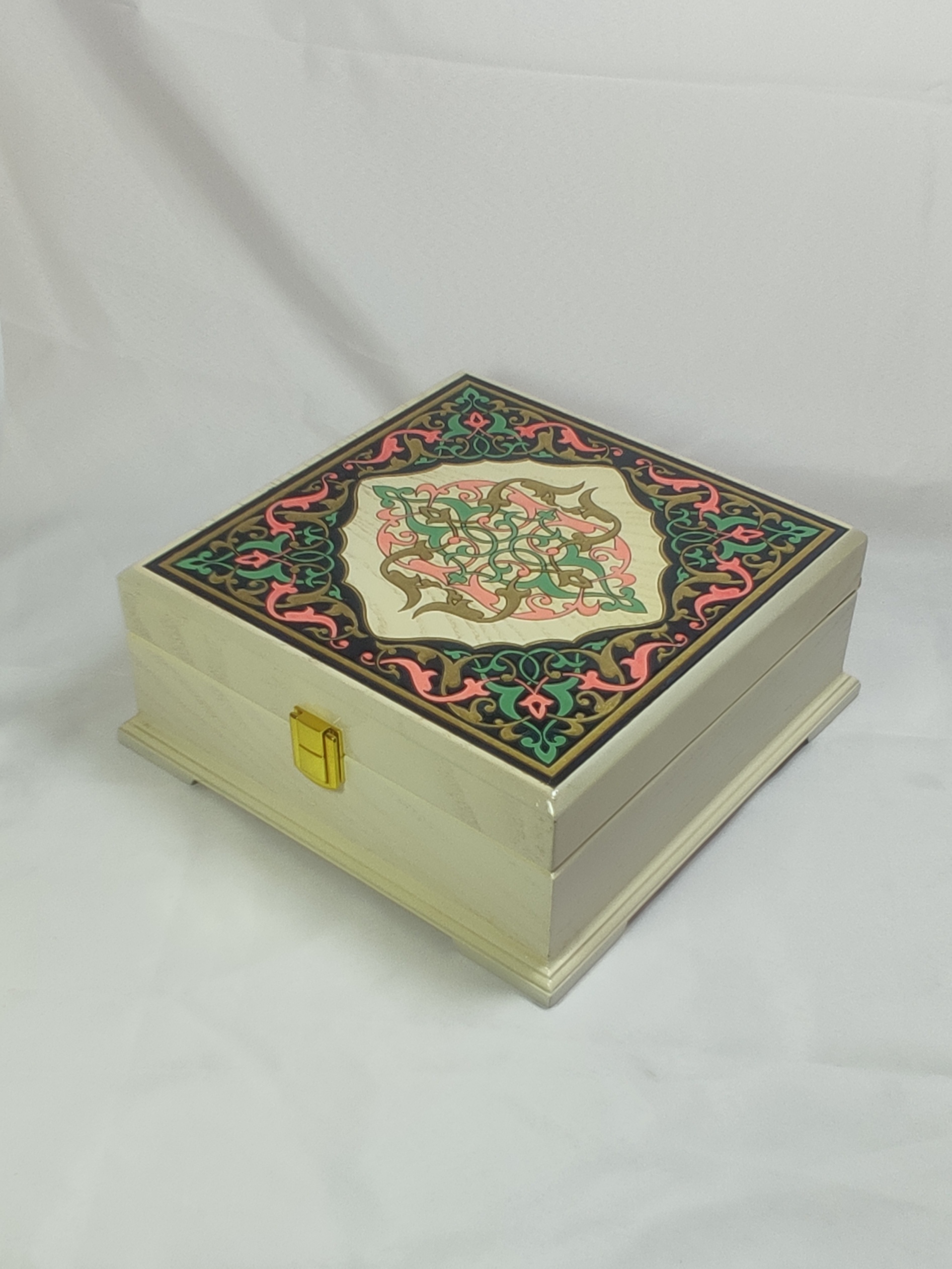 جعبه نفیس چوبی گره مدل نگارگری